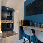 Cosy Town Centre Location Apartment
